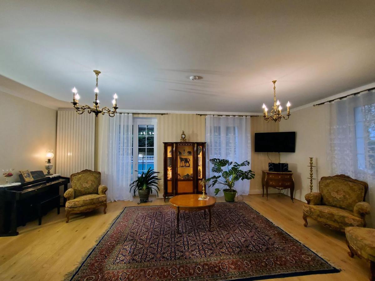 Logis Veles Bed & Breakfast Aubin  Exterior photo