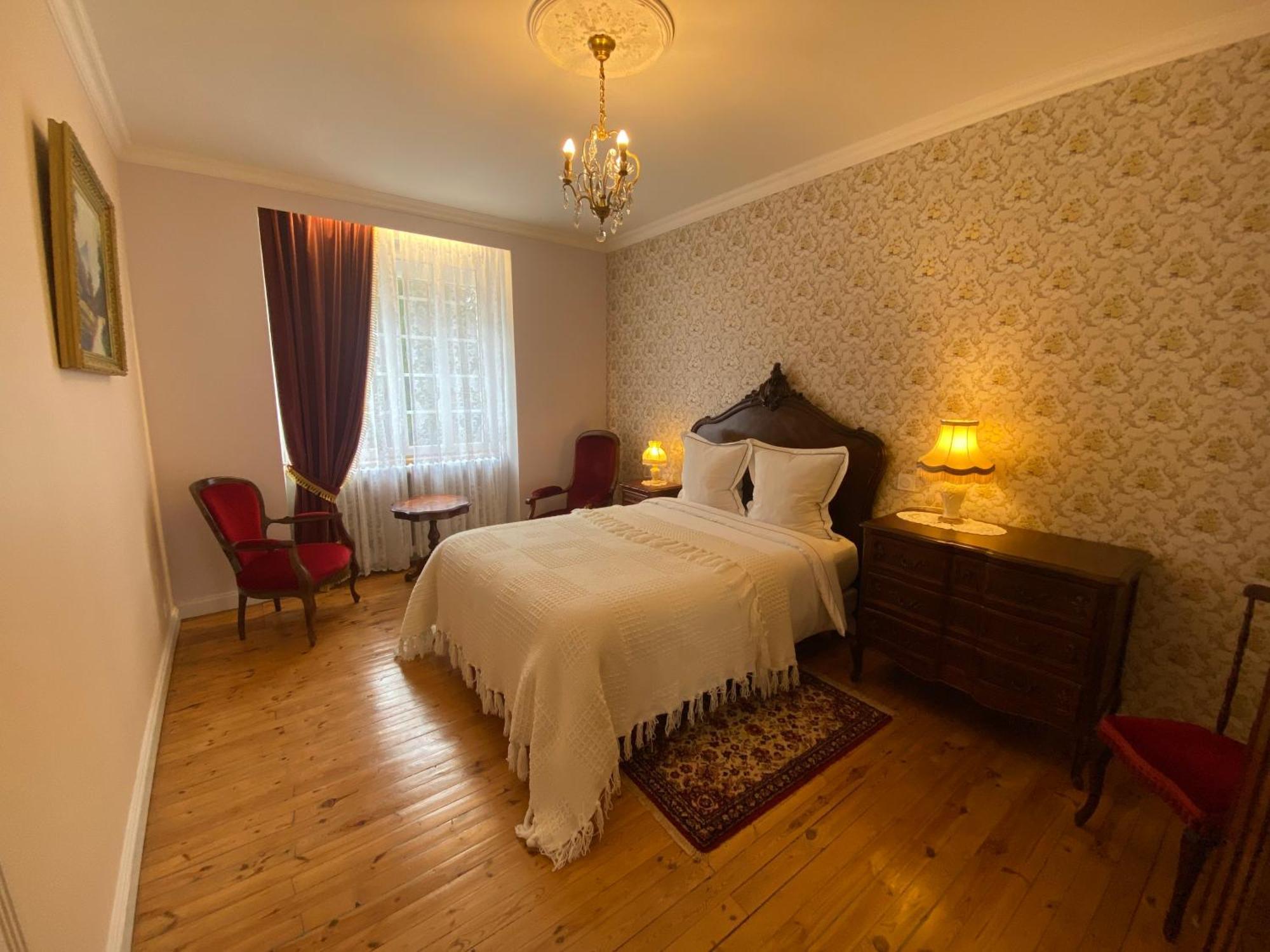 Logis Veles Bed & Breakfast Aubin  Exterior photo